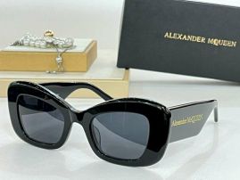 Picture of Alexander McQueen Sunglasses _SKUfw56834468fw